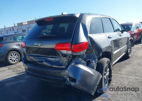 2019 Jeep Grand Cherokee Laredo E 4X2 z USA, uszkodzony, nr VIN 1C4RJEAG3KC776704